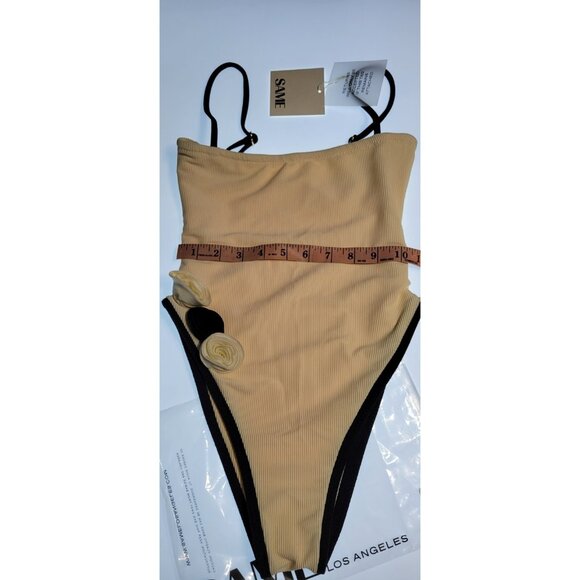 SAME LOS ANGELES One Piece Swimsuit Womens Color Beige Sz XSmall Flower Beige - Picture 7 of 10